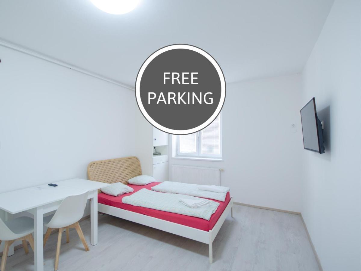 Apartment Trzaska With Free Parking Ljubljana Exterior photo