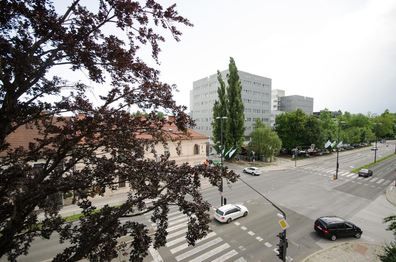 Apartment Trzaska With Free Parking Ljubljana Exterior photo